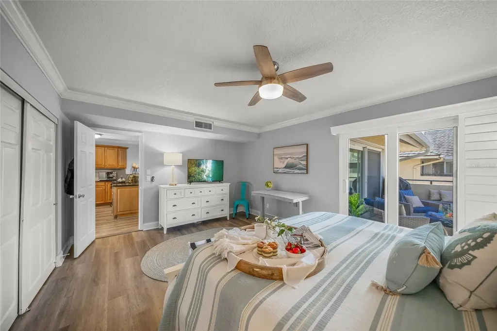 4660 Ocean Boulevard Sarasota FL 34242