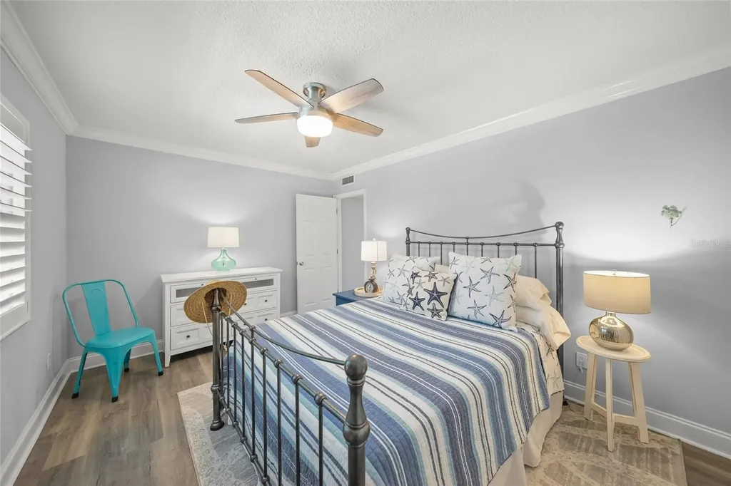 4660 Ocean Boulevard Sarasota FL 34242