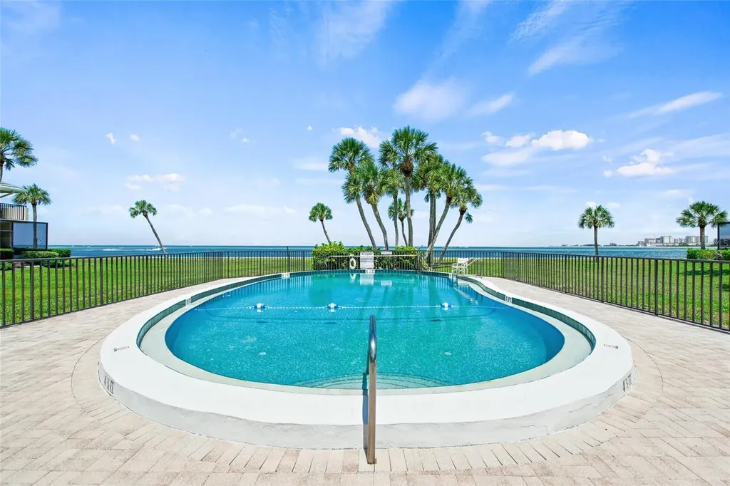 4660 Ocean Boulevard Sarasota FL 34242
