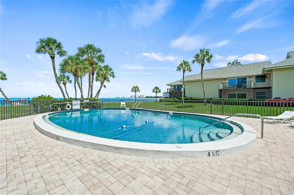 4660 Ocean Boulevard Sarasota FL 34242