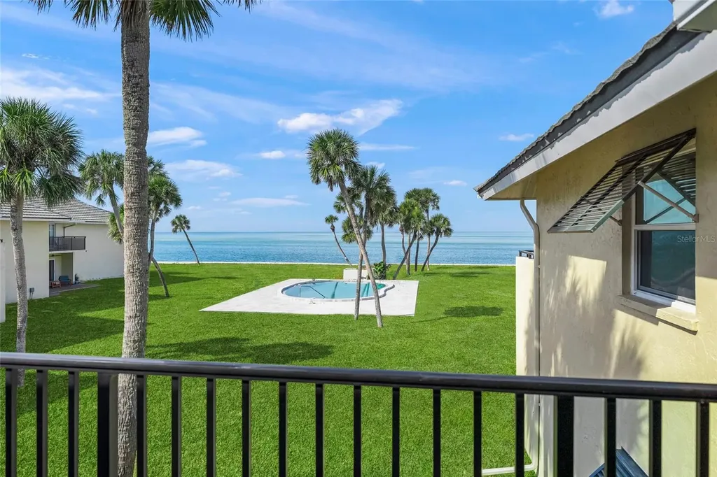 4660 Ocean Boulevard Sarasota FL 34242