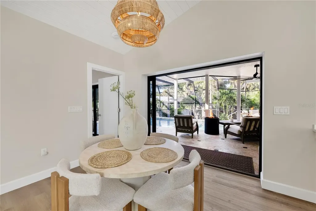 5361 Siesta Court Sarasota FL 34242