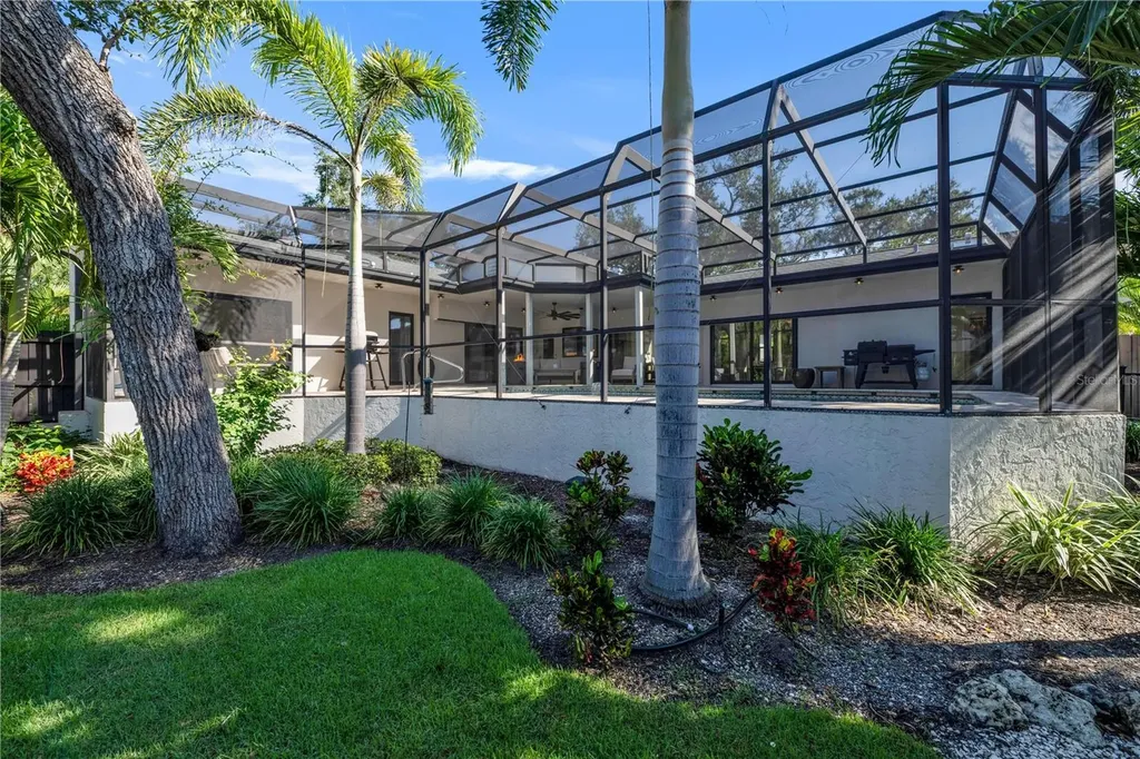 5361 Siesta Court Sarasota FL 34242