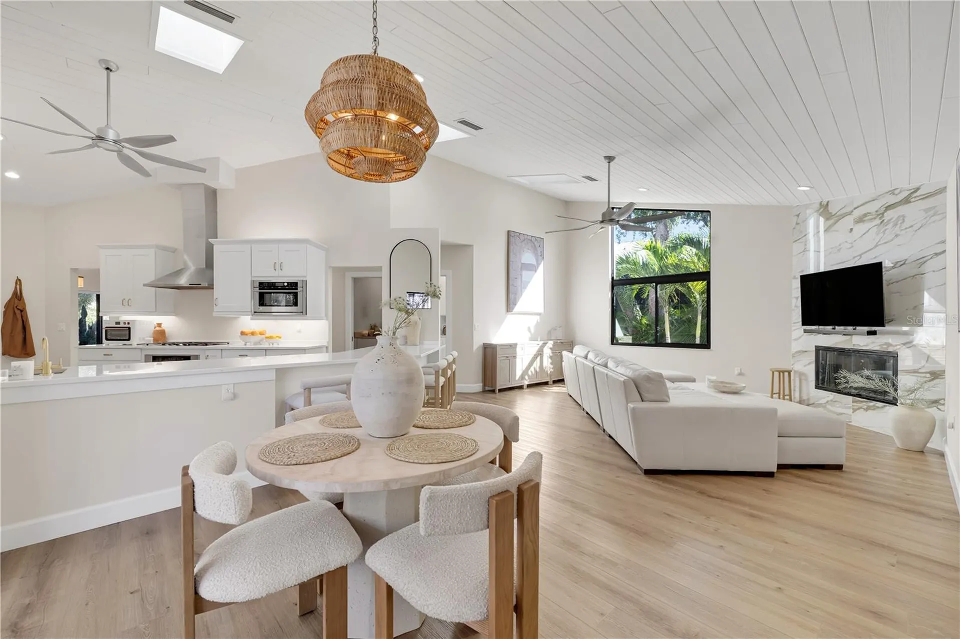 5361 Siesta Court Sarasota FL 34242