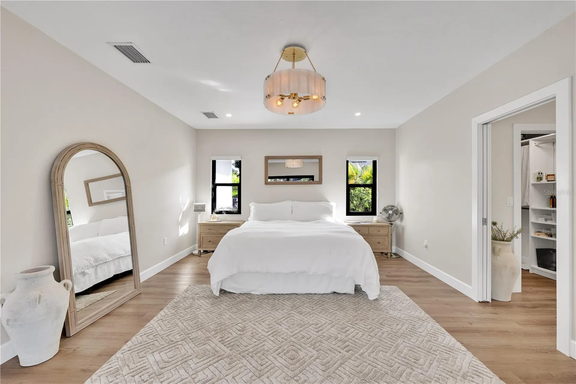 5361 Siesta Court Sarasota FL 34242