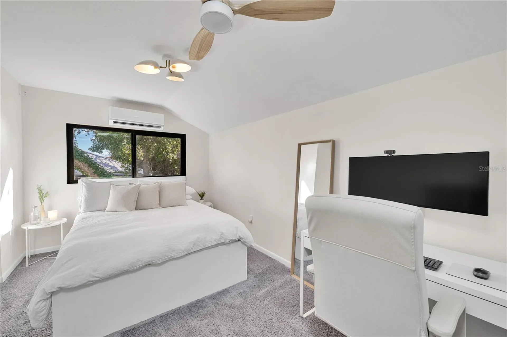 5361 Siesta Court Sarasota FL 34242
