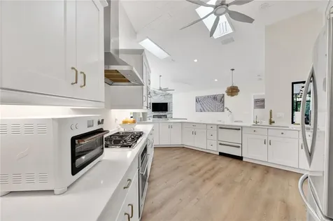 5361 Siesta Court Sarasota FL 34242