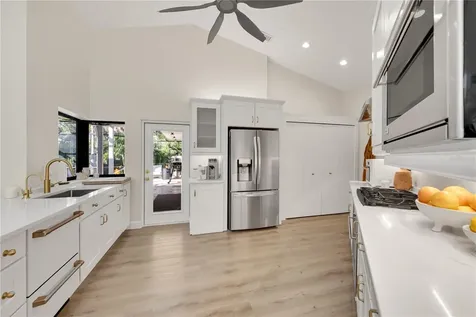 5361 Siesta Court Sarasota FL 34242