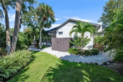 5361 Siesta Court Sarasota FL 34242
