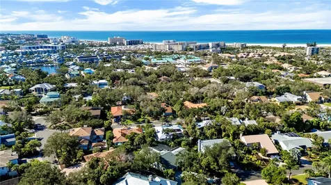 5361 Siesta Court Sarasota FL 34242