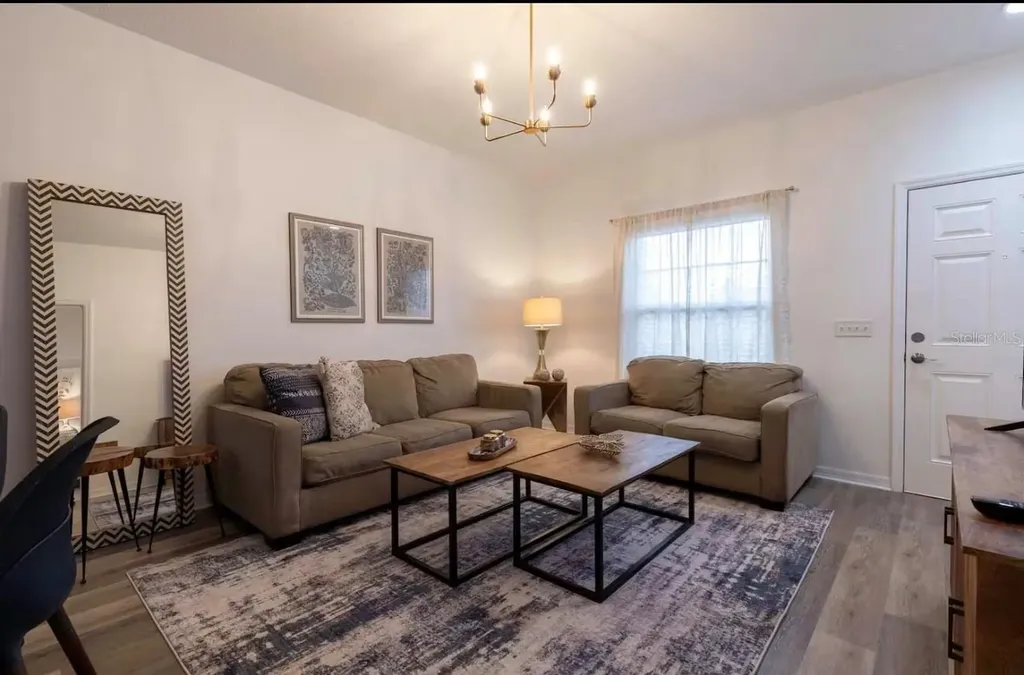 8919 Shine Drive Kissimmee FL 34747