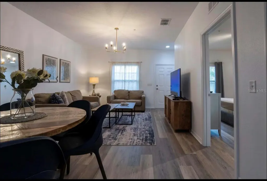 8919 Shine Drive Kissimmee FL 34747