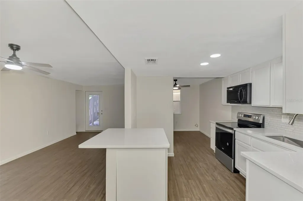 5026 Water Oak Drive Bradenton FL 34207