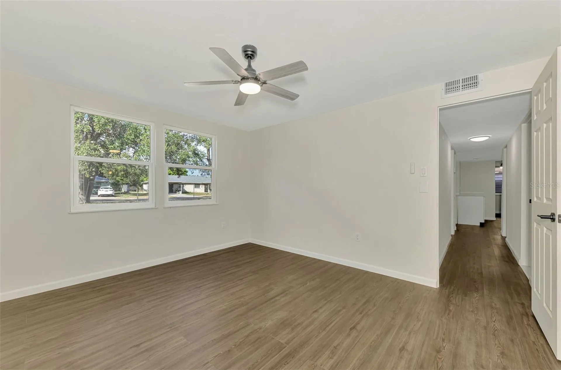 5026 Water Oak Drive Bradenton FL 34207