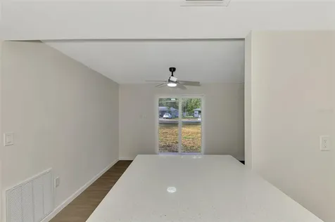 5026 Water Oak Drive Bradenton FL 34207