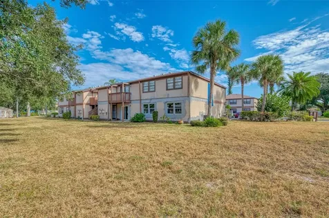 5026 Water Oak Drive Bradenton FL 34207