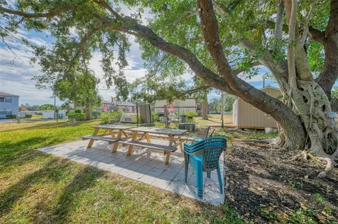 5026 Water Oak Drive Bradenton FL 34207