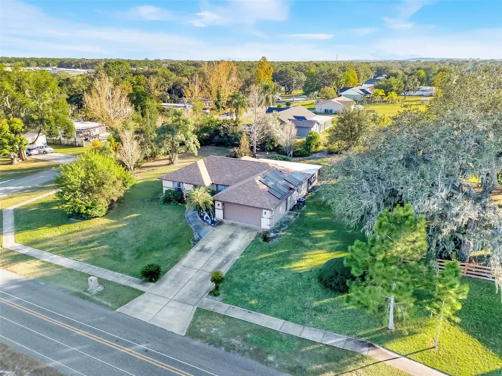 13330 Georgia Avenue Astatula FL 34705