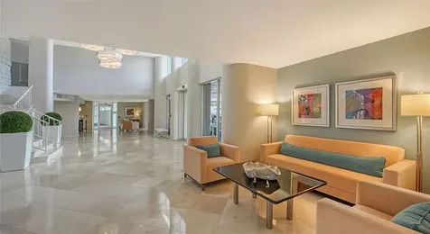 2301 Gulf Of Mexico Drive Longboat Key FL 34228