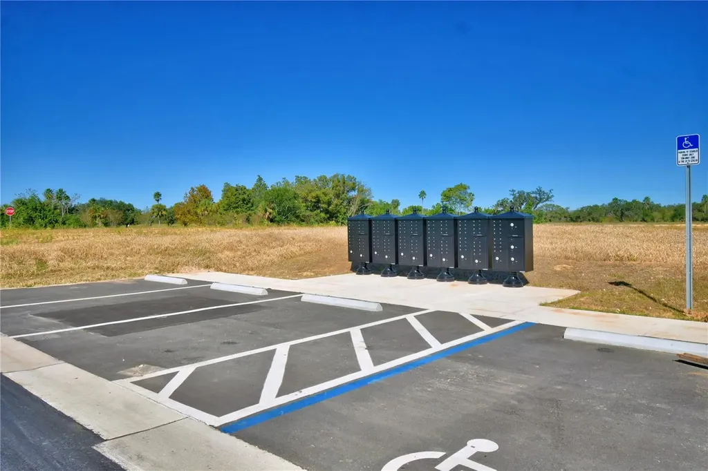 1215 Hickory Nut Drive Lake Wales FL 33898