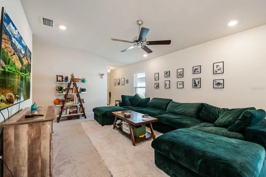 3711 Sagefield Drive Harmony FL 34773