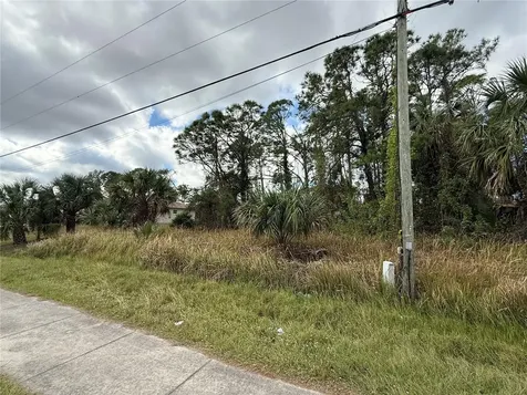 Jeannin Drive North Port FL 34288