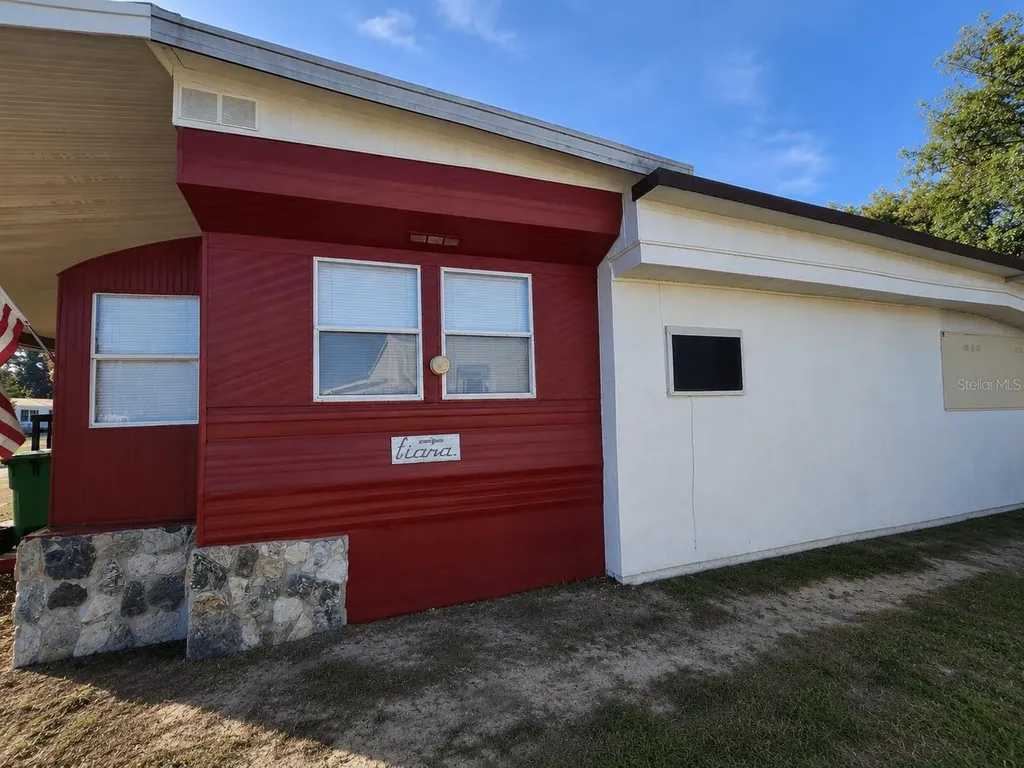3074 Larkin Road Mims FL 32754