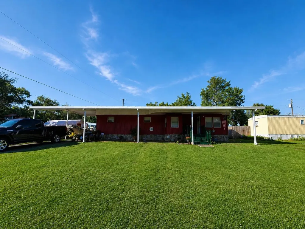 3074 Larkin Road Mims FL 32754
