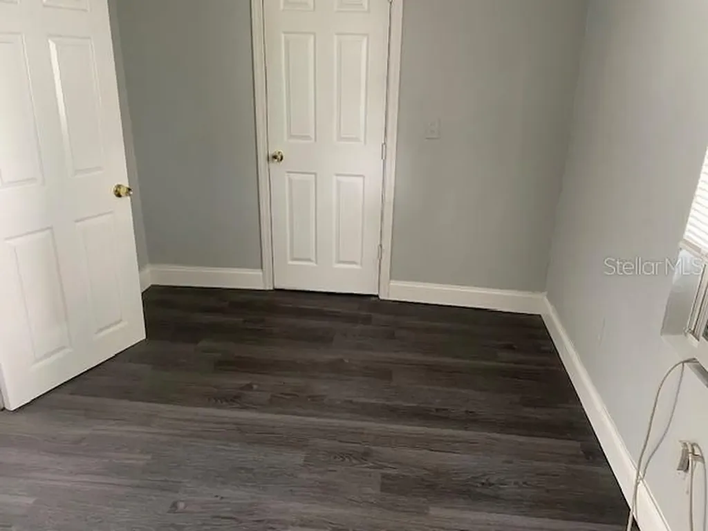2438 9th Avenue S St Petersburg FL 33712