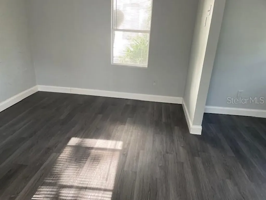 2438 9th Avenue S St Petersburg FL 33712