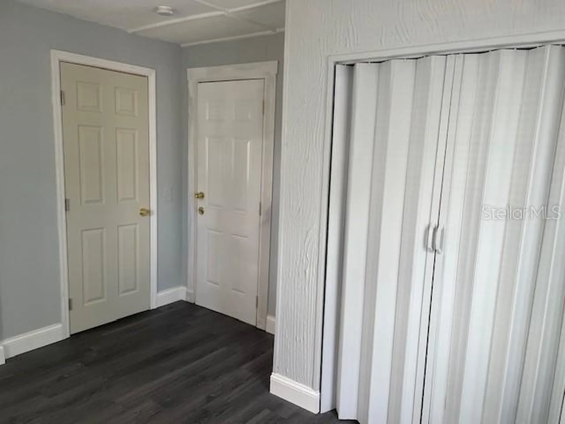 2438 9th Avenue S St Petersburg FL 33712