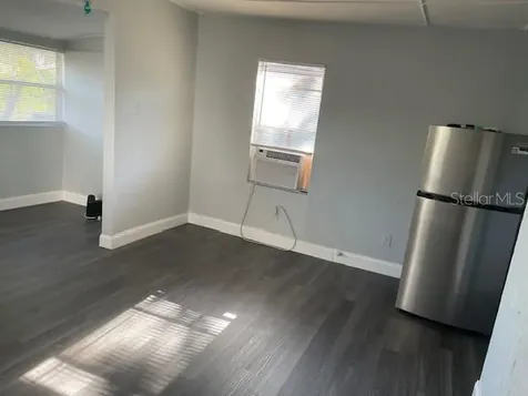 2438 9th Avenue S St Petersburg FL 33712