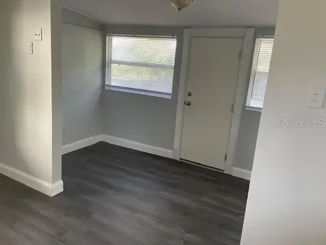 2438 9th Avenue S St Petersburg FL 33712