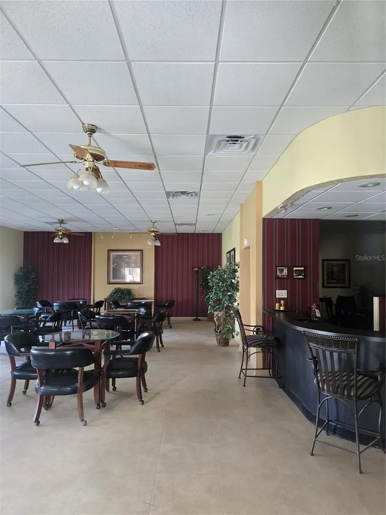 712 Oakgrove Drive Brandon FL 33510