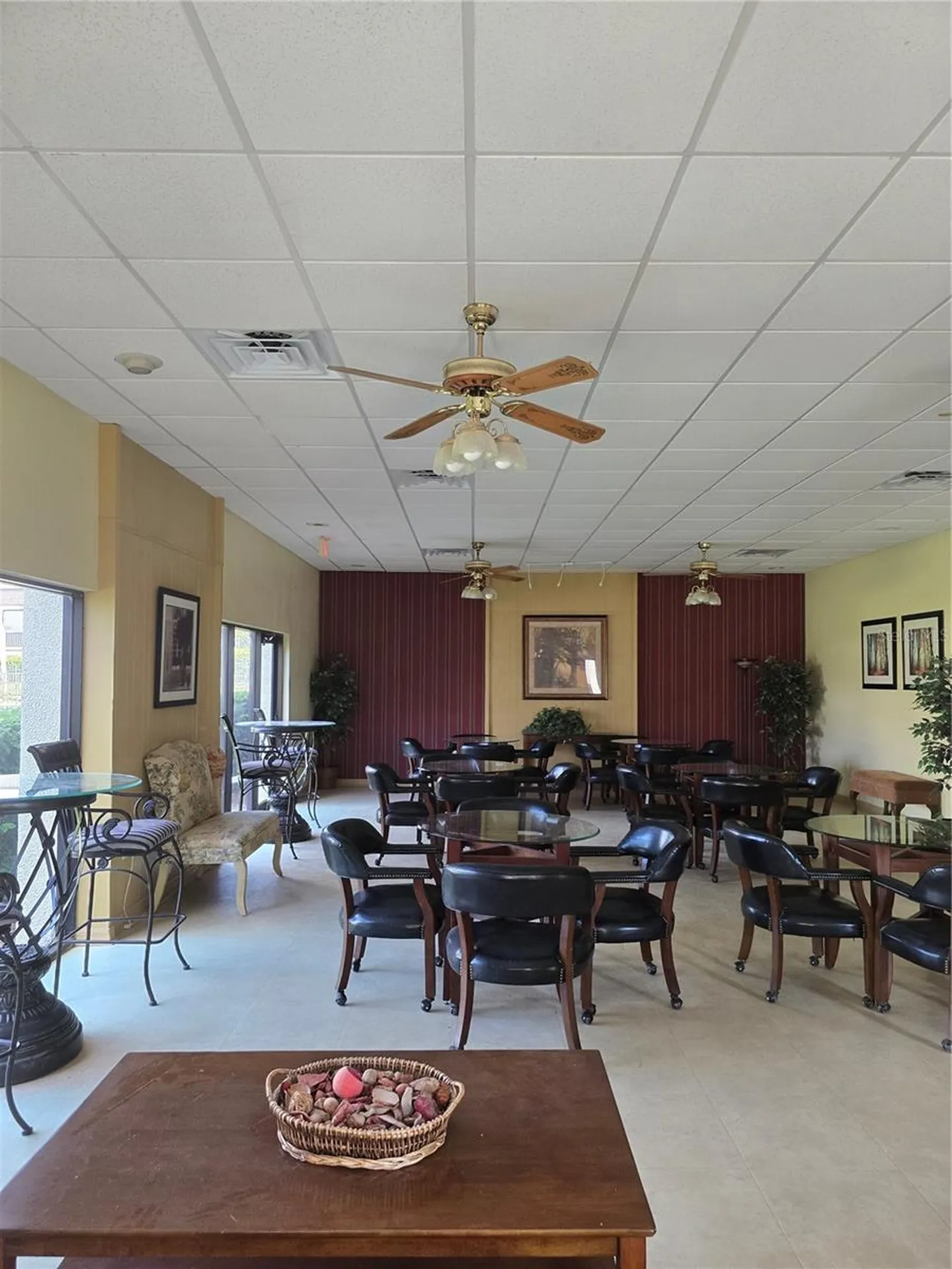 712 Oakgrove Drive Brandon FL 33510