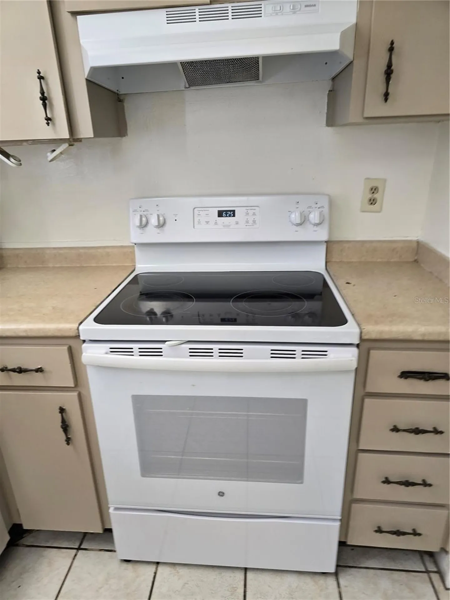 712 Oakgrove Drive Brandon FL 33510