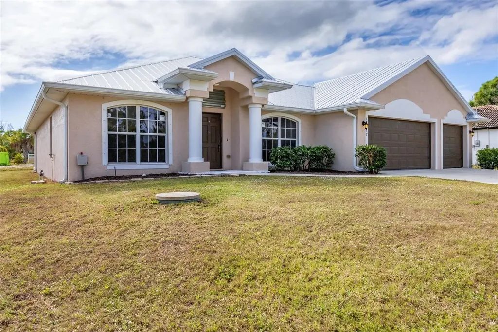 15117 Lyneburg Avenue Port Charlotte FL 33981