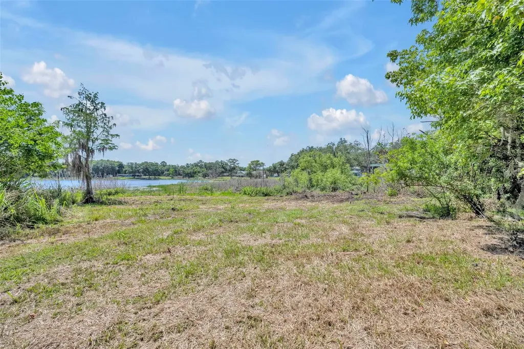 4TH Street Osteen FL 32764