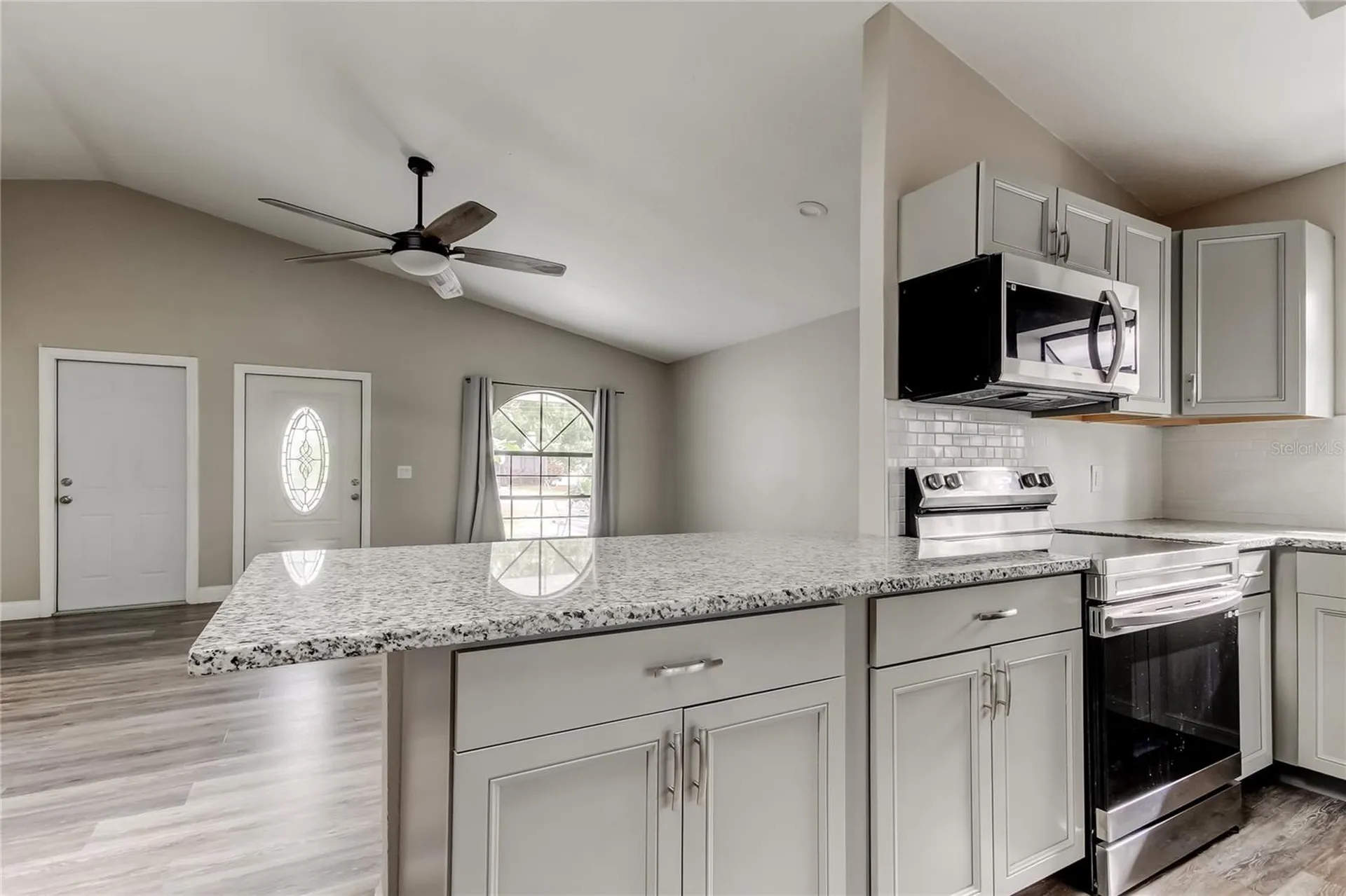 206 Bedford Street Oldsmar FL 34677