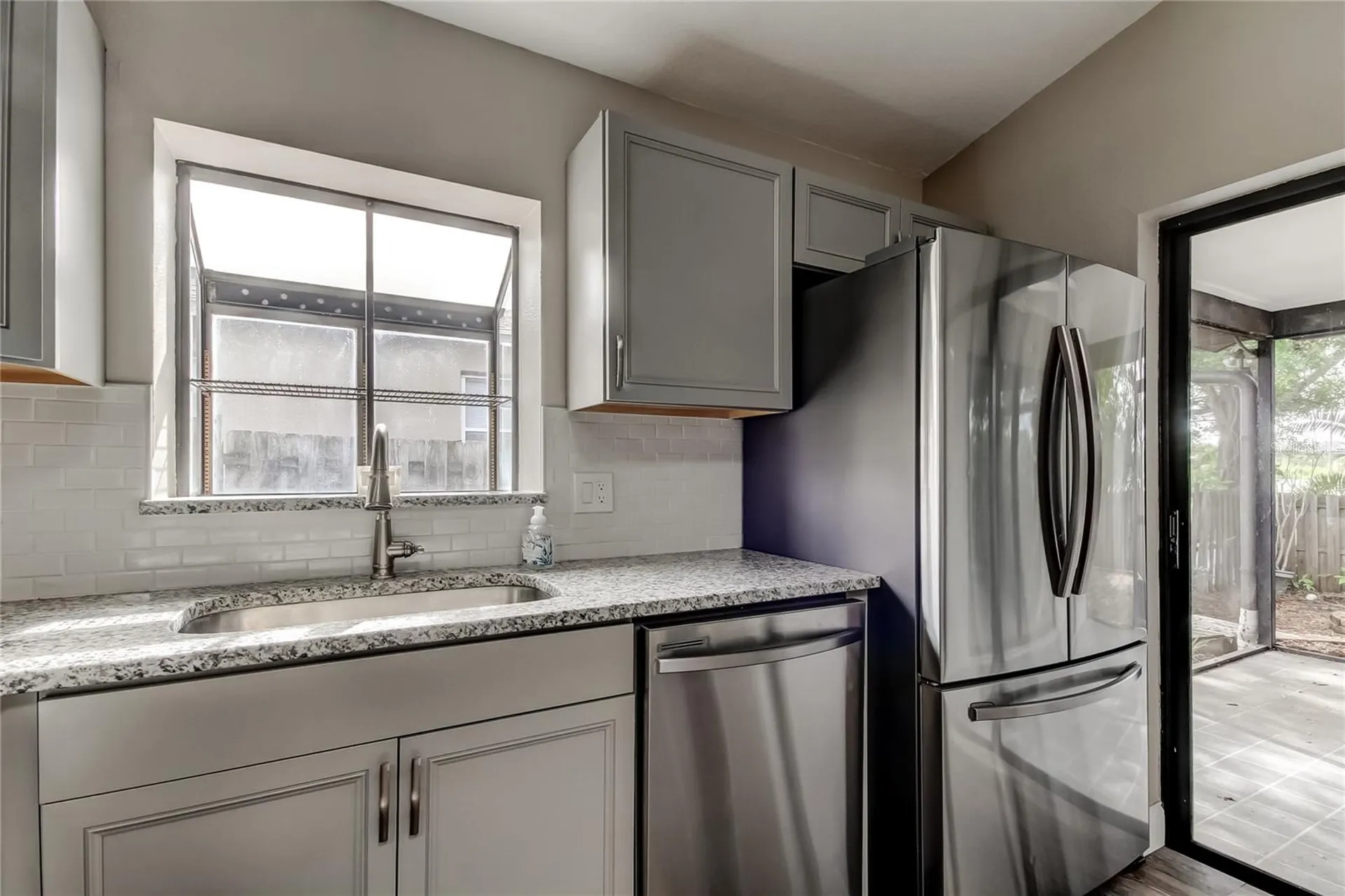 206 Bedford Street Oldsmar FL 34677