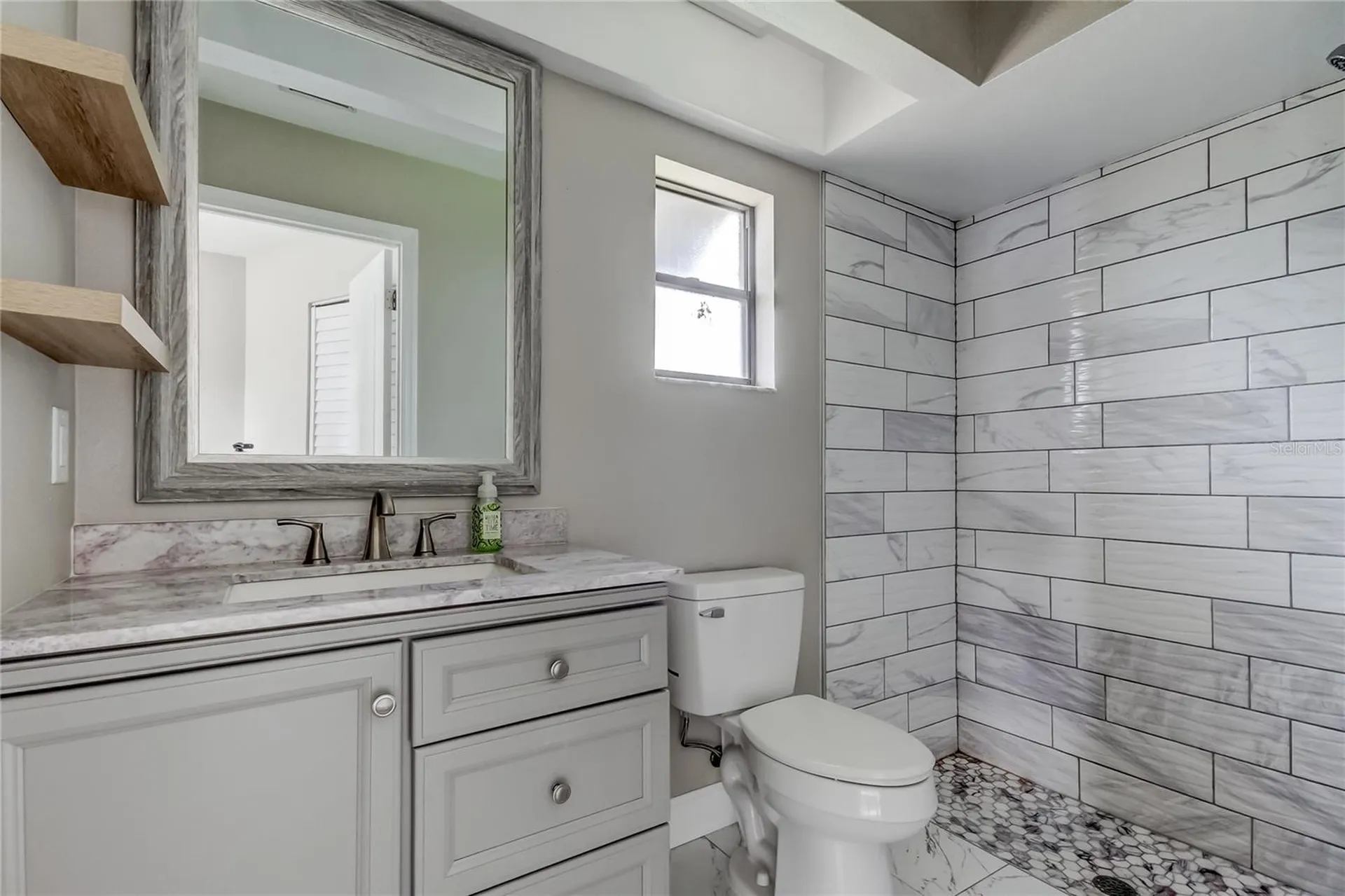 206 Bedford Street Oldsmar FL 34677