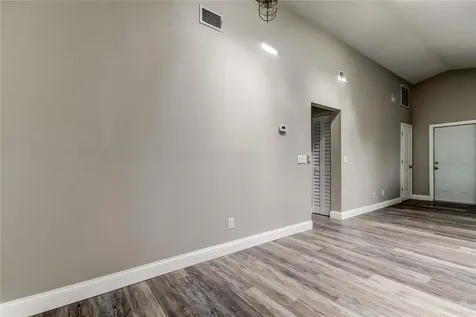 206 Bedford Street Oldsmar FL 34677
