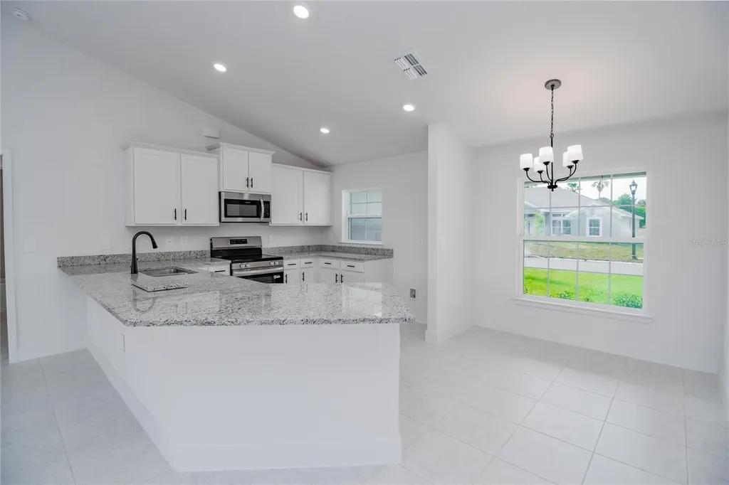 1218 Hickory Nut Drive Lake Wales FL 33898