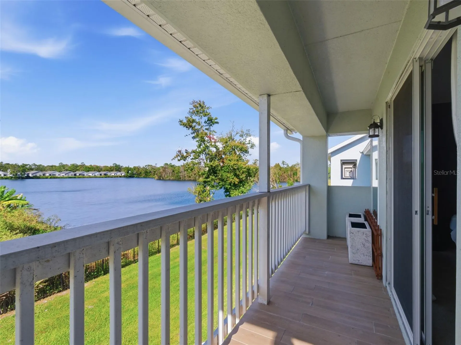 712 Reflection Lake Drive Orlando FL 32807