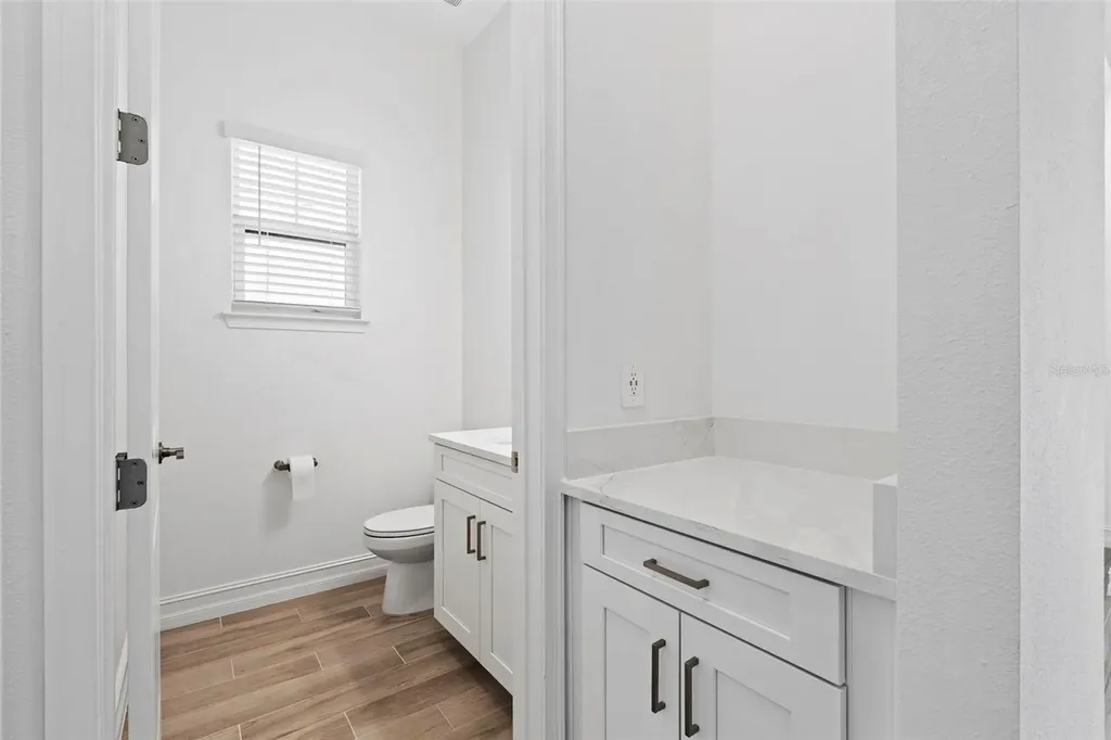1109 Seagrape Drive Ruskin FL 33570