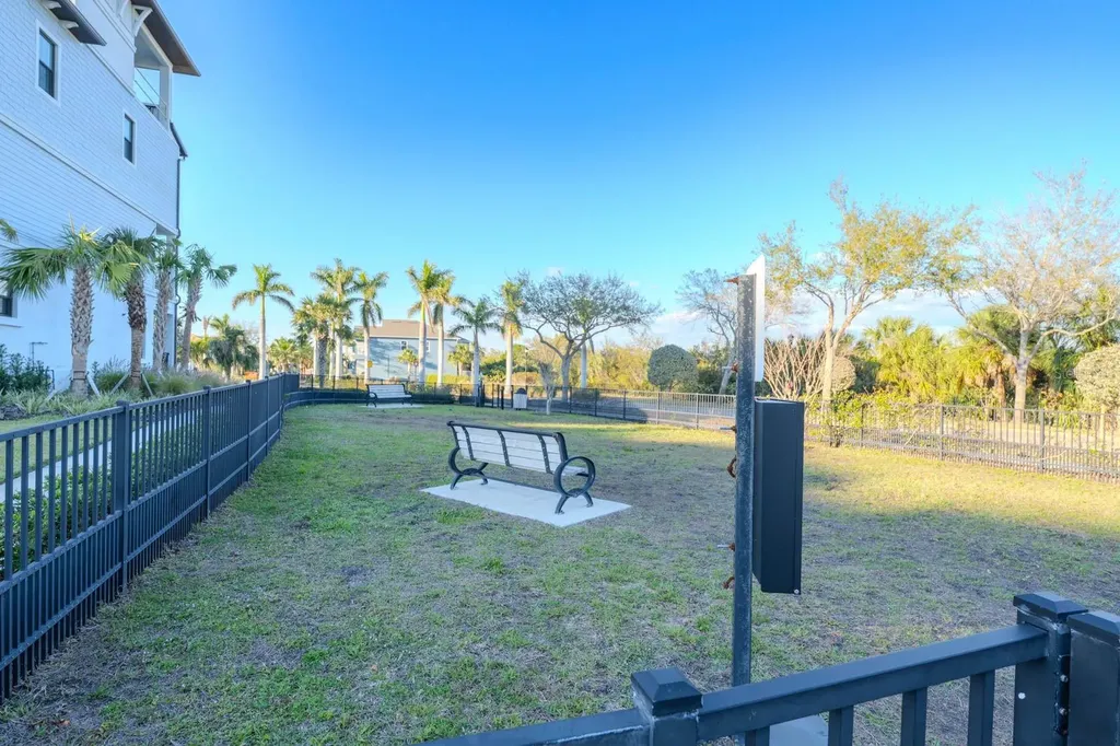 1109 Seagrape Drive Ruskin FL 33570