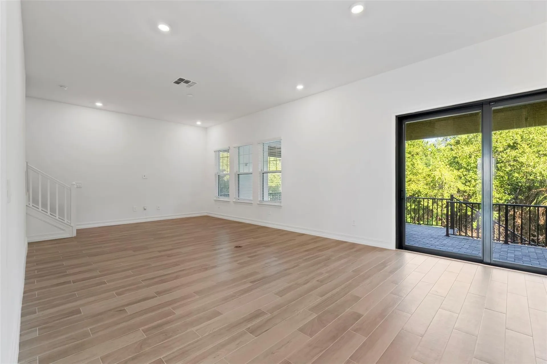1109 Seagrape Drive Ruskin FL 33570