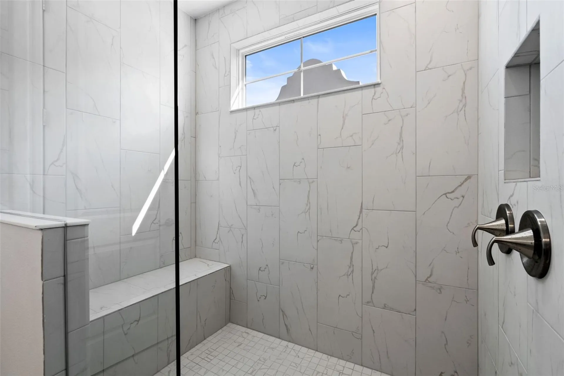 1109 Seagrape Drive Ruskin FL 33570