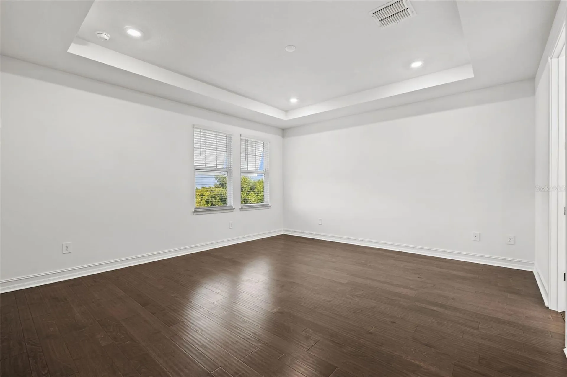 1109 Seagrape Drive Ruskin FL 33570