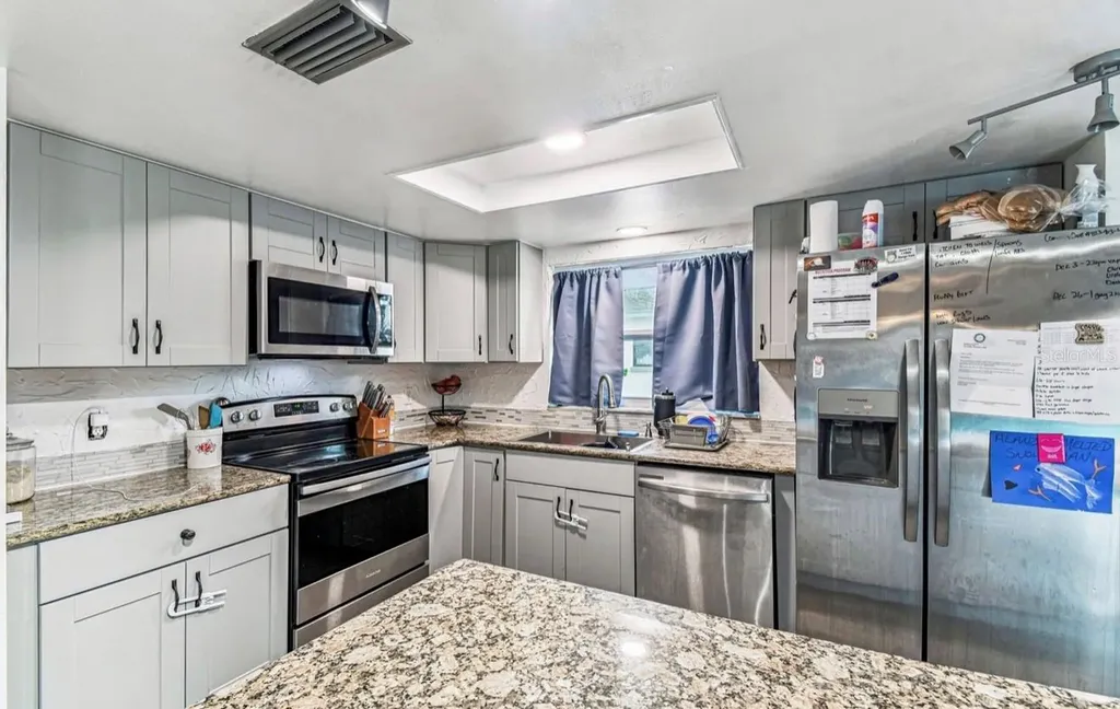 7112 Vista Way Port Richey FL 34668